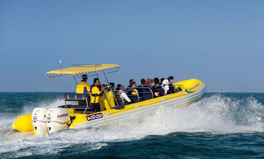 Obilazak-Abu-Dabija-gliserom