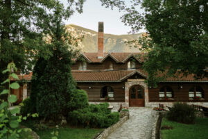 Zimovanje, Srbija, Rtanj, Etno Hotel Rtanj Balašević, Hajdučka kuća