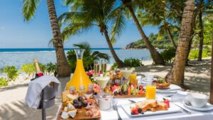 Sejšeli putovanja, Kempinski Seychelles Resort, doručak na plaži