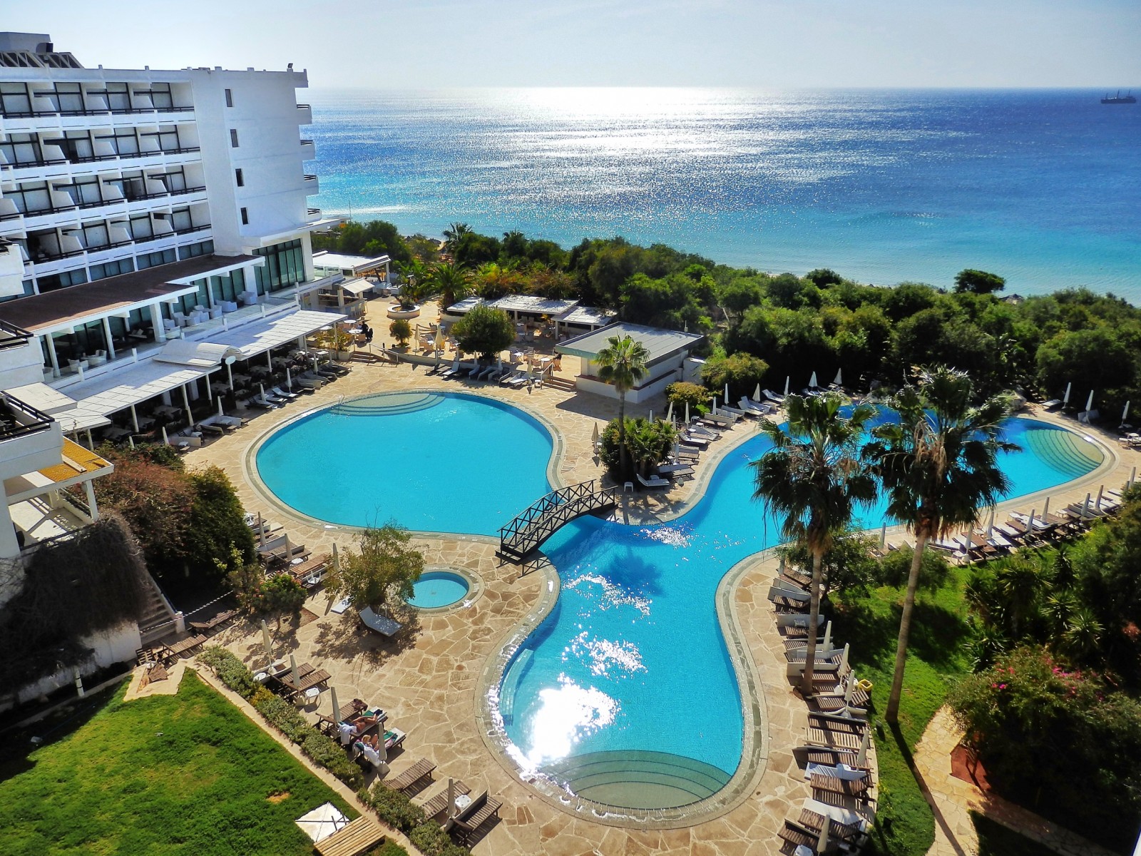 Grecian Bay hotel-Jumbo travel-hotel overview
