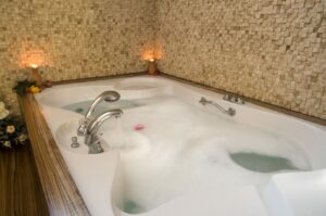 Spa Hotel Dvoretsa-Bugarska-Jumbo Travel-jacuzzi