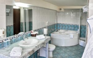 Spa Hotel Dvoretsa-Bugarska-Jumbo Travel-kupatilo