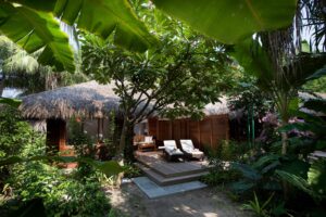 Kuramathi-Maldivi-Jumbo-Travel-beach-bungalows