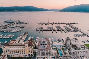 Jumbo_panorama regent-tivpm-porto-montenegro